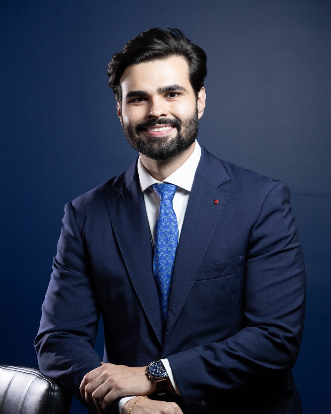 Retrato profissional do advogado Gustavo G. Santos de Oliveira